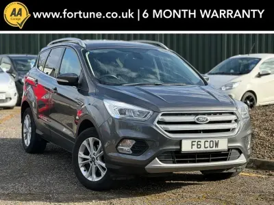 Käytetty Ford Kuga Titanium 150 HP (110 kW) 2017 Harmaa Katumaasturi