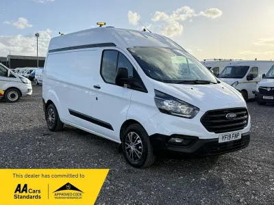 Used Ford Transit Custom 130 HP (95 kW) 2019 White Van