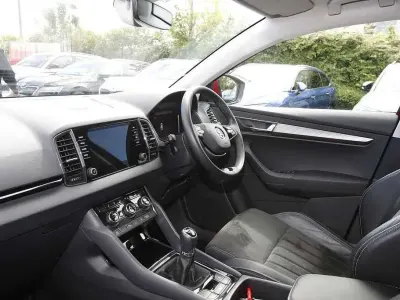 Used Skoda Karoq SE L 150 HP (110 kW) 2024 Velvet red metallic SUV