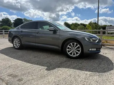 Used VW Passat SE 120 HP (88 kW) 2015 Grey Sedan