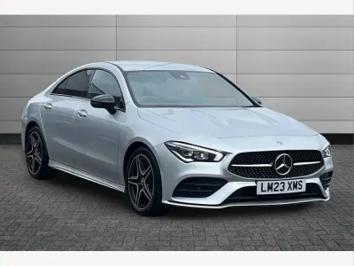 Begagnad Mercedes CLA180 AMG Line Premium 136 HK (100 kW) 2023 Silver Sedan