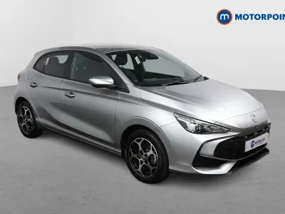 Usado MG MG3 Trophy 194 CV (142 kW) 2025 Plateado Utilitario