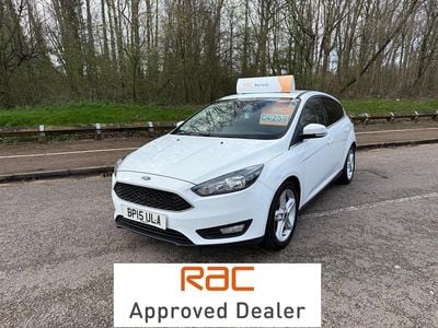 Used Ford Focus Zetec 2015 White Hatchback