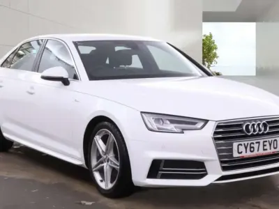 Begagnad Audi A4 S-Line 150 HK (110 kW) 2017 Vit Sedan