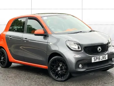 Used Smart ForFour Edition #1 90 HP (66 kW) 2015 Grey Hatchback