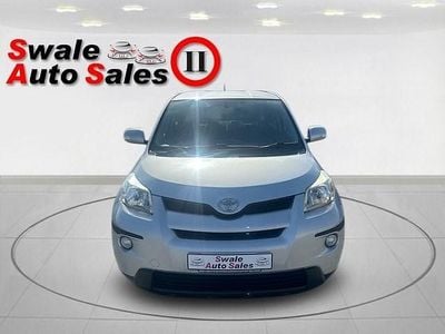 Used Toyota Urban Cruiser 90 HP (66 kW) 2012 Silver Hatchback