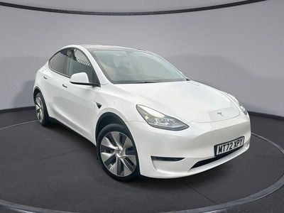 White Used 2022 Tesla Model Y SUV | £23,799 (Fair price)