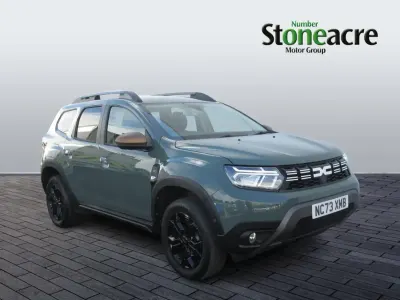 Begagnad Dacia Duster Extreme 90 HK (66 kW) 2023 Grön SUV