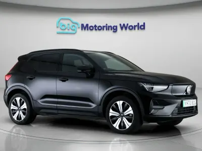 Used Volvo XC40 Core 300 kW (408 HP) 2022 Black SUV