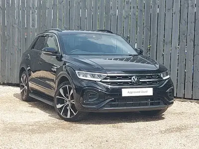 Używany VW T-Roc R-line 150 KM (110 kW) 2023 Czarny SUV