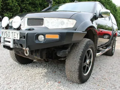 Used Mitsubishi L200 176 HP (129 kW) 2010 Black Pickup