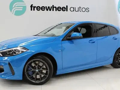 Used BMW 118 M Sport 136 HP (100 kW) 2023 Blue Hatchback