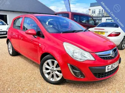 Used Vauxhall Corsa Active 85 HP (62 kW) 2012 Red Hatchback