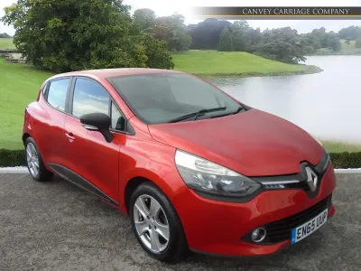 Gebraucht Renault Clio IV Play 75 PS (55 kW) 2016 Rot Kleinwagen