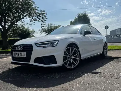 Used Audi A4 Black Edition 150 HP (110 kW) 2019 White Sedan