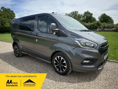 Used Ford Transit Custom Sport 185 HP (136 kW) 2019 Grey Van