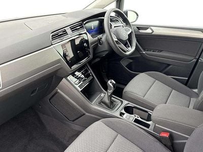 Used VW Touran Match 150 HP (110 kW) 2025 Grey MPV