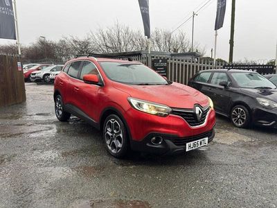 Red Used 2015 Renault Kadjar Dynamique SUV | £4,995 (A bit pricey)