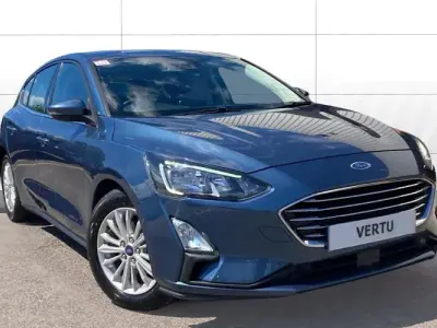 Used Ford Focus Titanium 120 HP (88 kW) 2020 Blue Hatchback