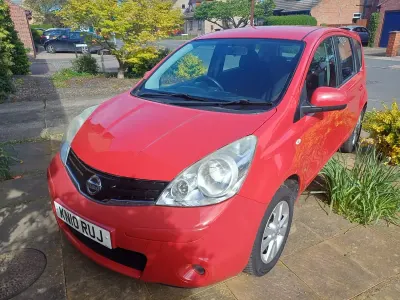 Used Nissan Note Acenta 88 HP (64 kW) 2010 Red Hatchback