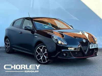 Begagnad Alfa Romeo Giulietta Sprint 120 HK (88 kW) 2020 Svart Halvkombi