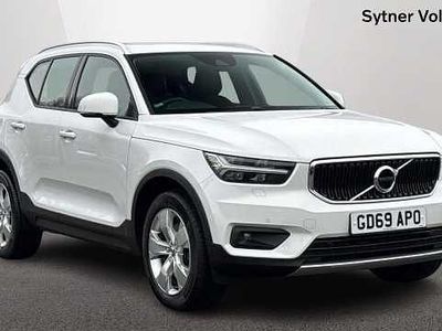 Used Volvo XC40 Momentum 148 HP (108 kW) 2020 White SUV