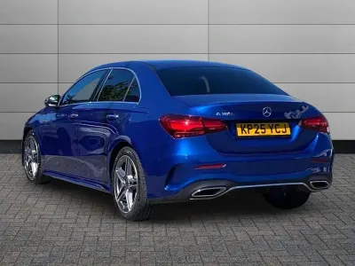 Used Mercedes A180 AMG Line Premium 134 HP (98 kW) 2025 Blue Sedan