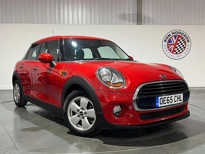 Red Used 2015 Mini Cooper Hatch Hatchback | £8,497 (Good price)