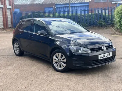 Used VW Golf VII SE 105 HP (77 kW) 2014 Black Hatchback