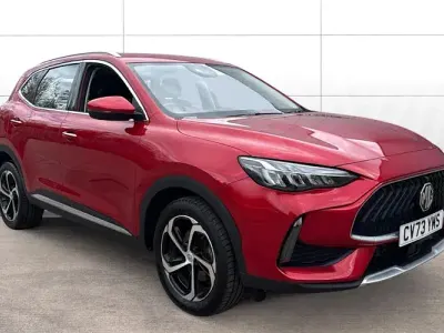 Used MG HS SE 162 HP (119 kW) 2023 Red SUV