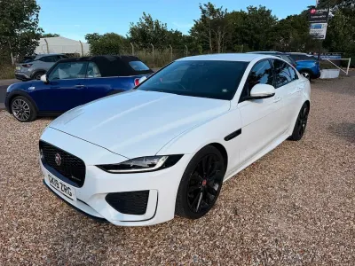Used Jaguar XE R-Dynamic 300 HP (220 kW) 2019 White Sedan