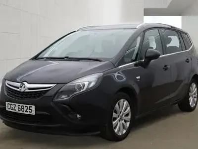 Used Vauxhall Zafira 140 HP (102 kW) 2016 Black MPV