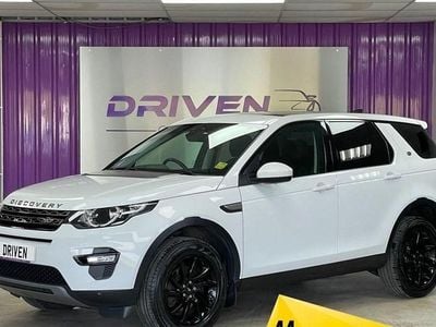 Used Land Rover Discovery Sport SE 180 HP (132 kW) 2018 White SUV
