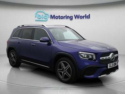 Mercedes GLB220
