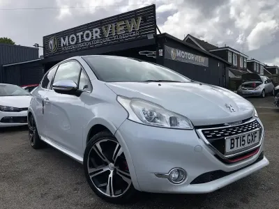 Used Peugeot 208 GTi 2015 White Hatchback