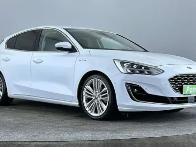 Used Ford Focus Vignale 125 HP (91 kW) 2019 White Hatchback