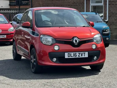 Usado Renault Twingo Dynamique 90 HP (66 kW) 2016 Vermelho Citadino