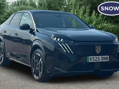 Used Peugeot e-3008 GT 156 kW (213 HP) 2025 Nera black SUV