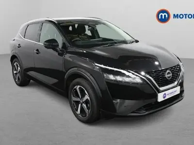 Used Nissan Qashqai N-Connecta 140 HP (102 kW) 2022 Black SUV