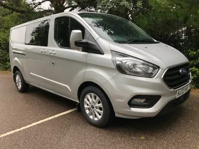 Used Ford Transit Custom Limited 170 HP (125 kW) 2022 Silver Van