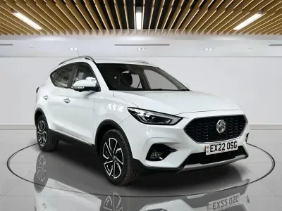 Usado MG ZS Exclusive 106 CV (77 kW) 2022 Blanco SUV
