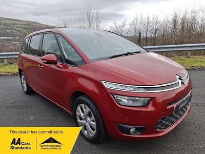 Used Citroën Grand C4 Picasso VTR Sport 120 HP (88 kW) 2015 Red MPV