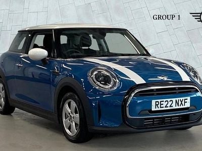 Used Mini Cooper Classic 134 HP (98 kW) 2022 Blue Hatchback