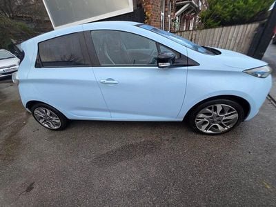 Blue Used 2015 Renault Zoe Dynamique Hatchback | £3,799