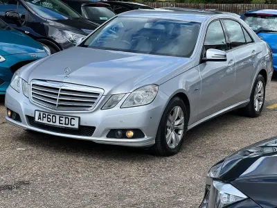 Begagnad Mercedes E220