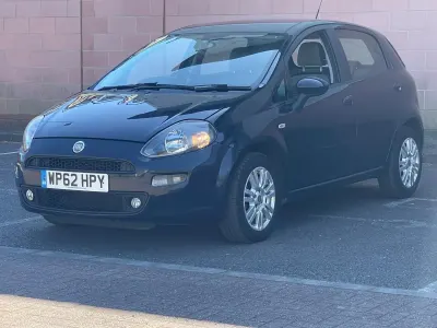 Used Fiat Punto Easy 69 HP (50 kW) 2012 Blue Hatchback