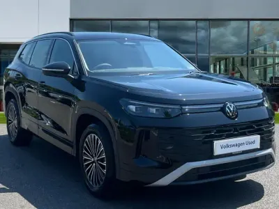 New VW Tayron Life 150 HP (110 kW) 2026 Grenadilla black metallic SUV