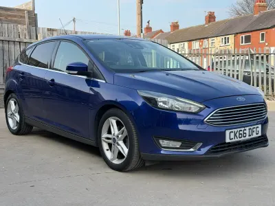 Usado Ford Focus Titanium 2016 Azul Utilitario