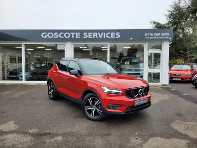 Used Volvo XC40 R-Design 2020 Red SUV