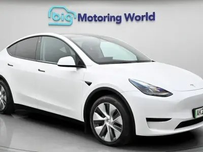 Used Tesla Model Y Standard Range 219 kW (299 HP) 2023 White SUV